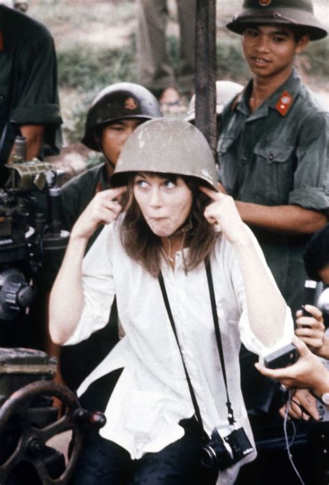 what did jane fonda do during the vietnam war